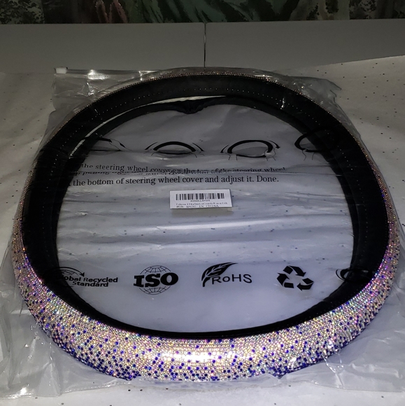 🚨Price Firm🚨🎉1 LEFT🎉Steering Wheel Cover🎉 - Picture 3 of 7